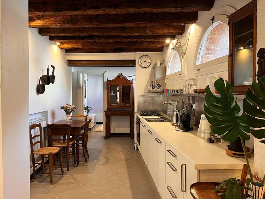 Accogliente Mini Appartamento Super Centrale Venecia Exterior foto